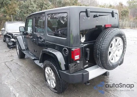 2015 Jeep Wrangler Unlimited Sahara z USA, uszkodzony, nr VIN 1C4BJWEG4FL732864